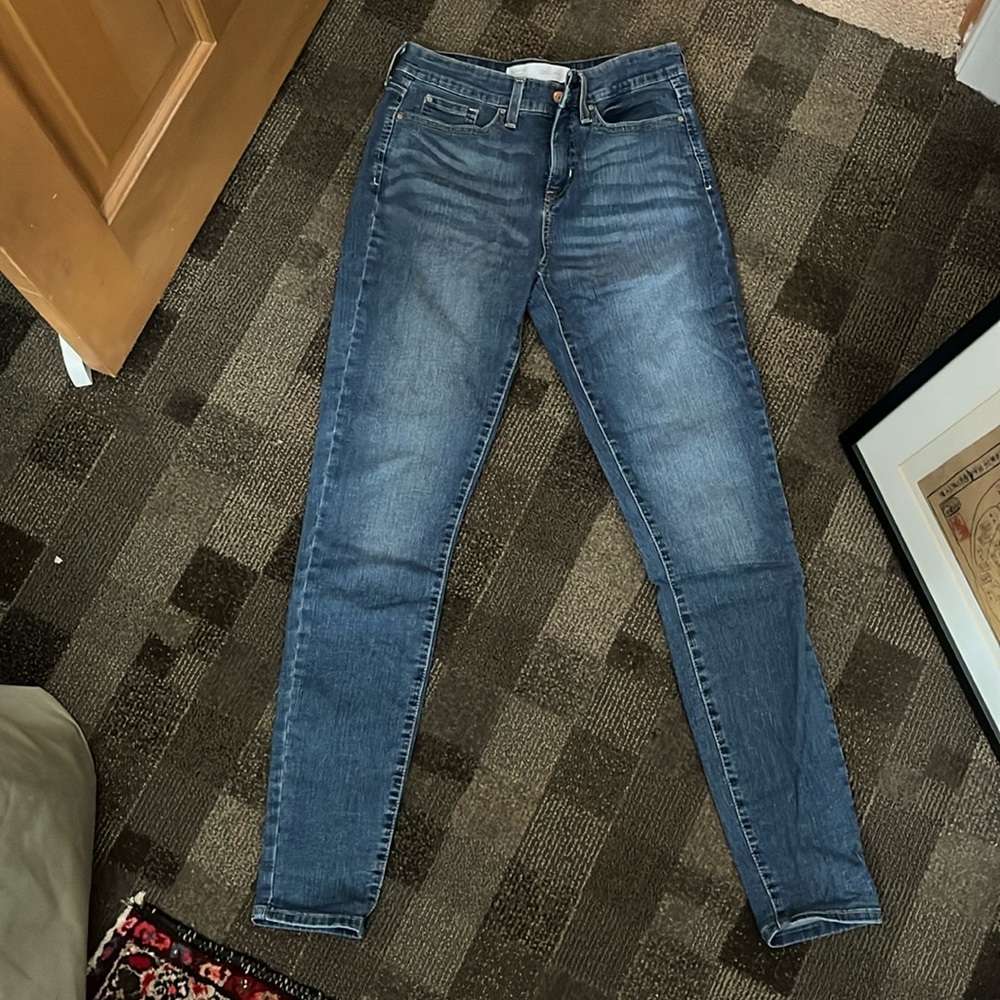 2 pairs!!!  Levi’s signature Strauss gold label skinny jeans size 6L